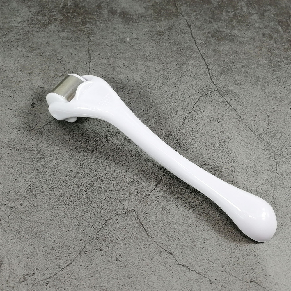 Steel Pellets Shrinkage Pore Fade Wrinkles Face Massage Roller