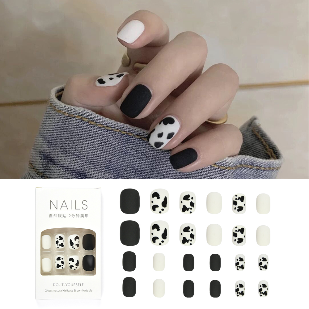 Wearing False Nail Art Nails Enhancement Patch
