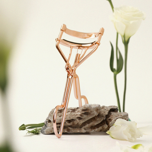 Gold False Eyelash Curler With Spring Auxiliary Tool