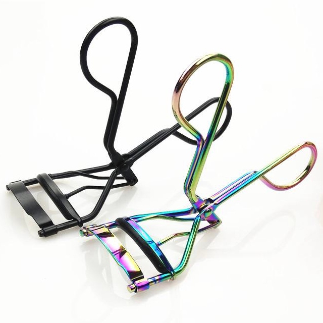 Professional Classic Metal Eyelash Curler with Comfort Grip