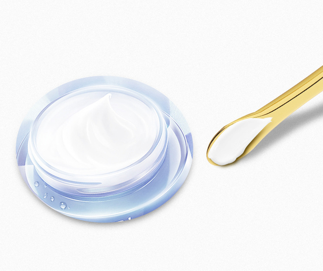 Portable Gold Salon Makeup Spoon