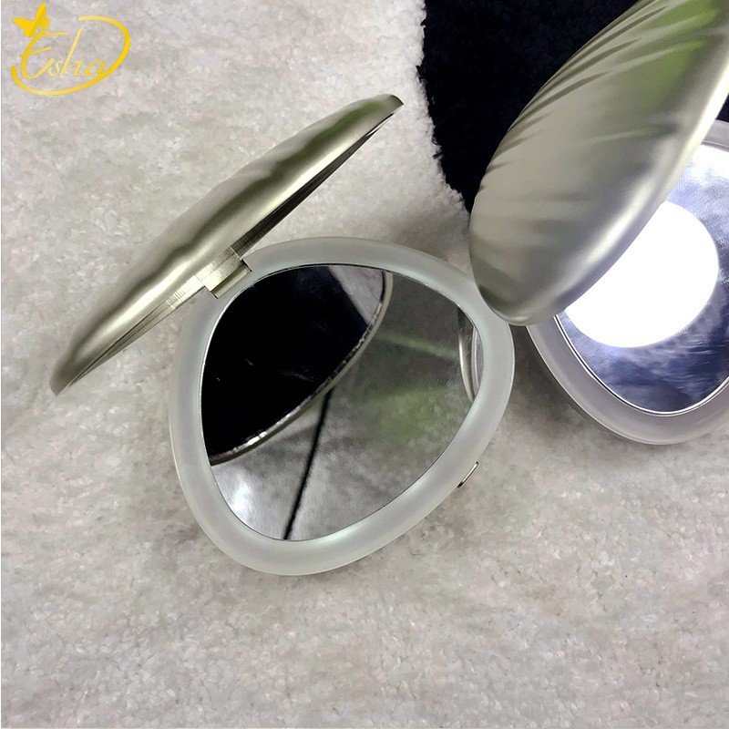Beautiful Shell Shape Compact Mirror