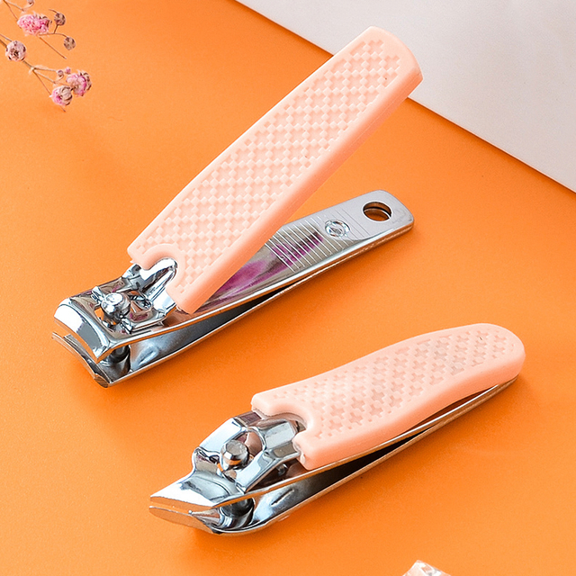 Slant Straight Nail Clipper With Silicone Handle