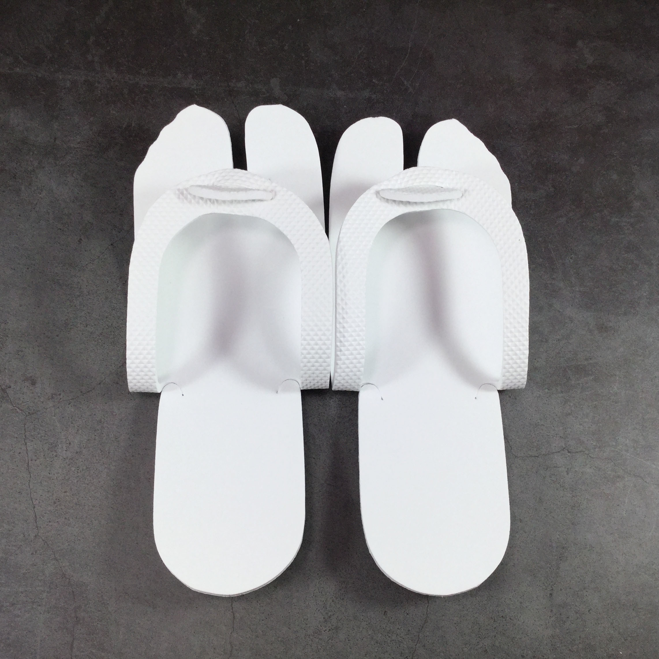 White-Black-Disposable-EVA-Thicken-Slippers-High-Quality (2).jpg