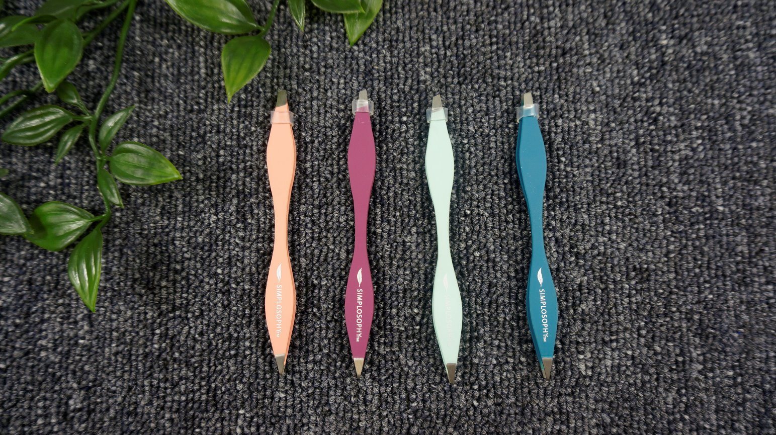 Double Head Makeup Beauty Eyebrow Clip