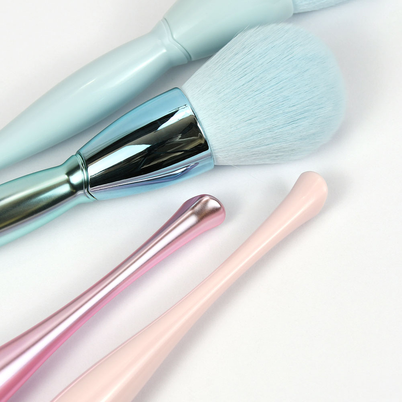 Super Soft Fluffy Powder Blush Makeup Brush