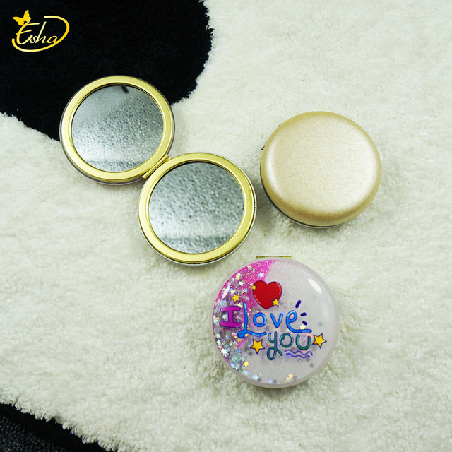 Small Fresh Portable Folding Makeup Mirror