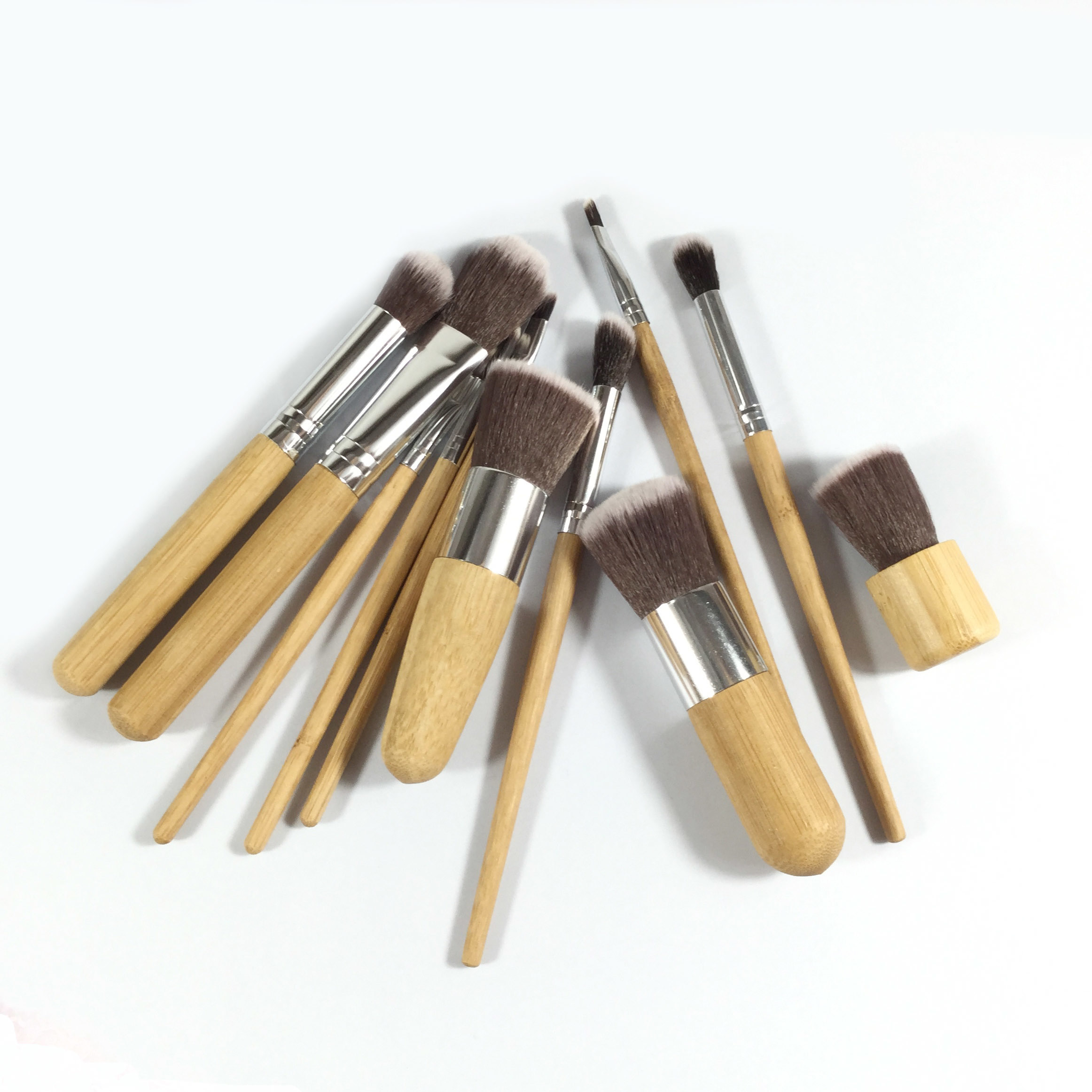 Eco-Friendly-Bamboo-Cosmetics-brush-11-PCS-Set (1).jpg