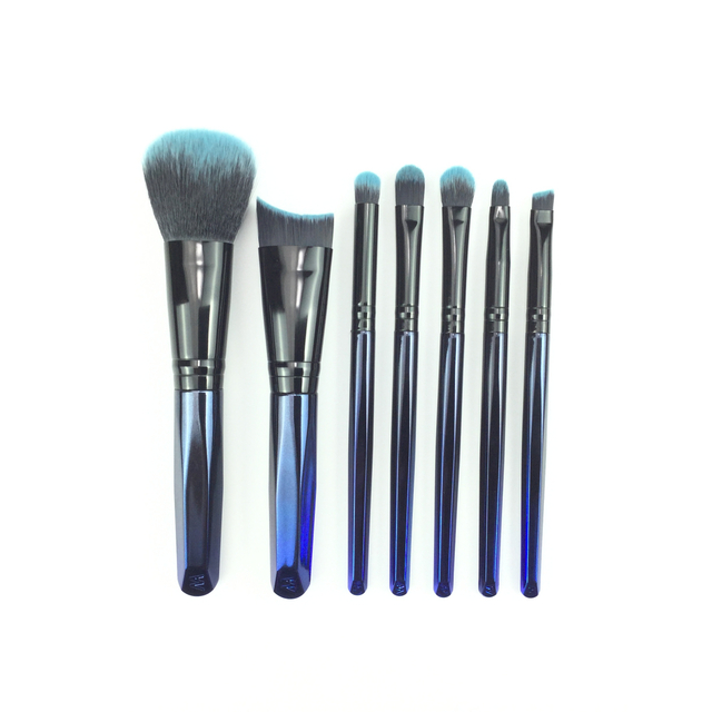 Gradient Blue Short Face Makeup Brush Set