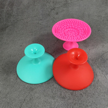 Cosmetic-Makeup-Brush-Cleaner-with-Suction-Cup (2).jpg