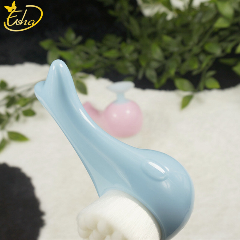 Trending beauty facial cleanser brush