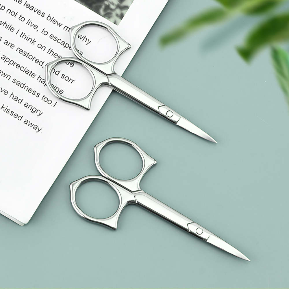 Eyelash Trimming Scissors