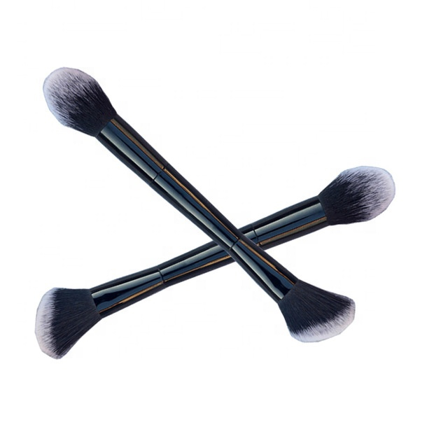 Double Head Foundation Brush